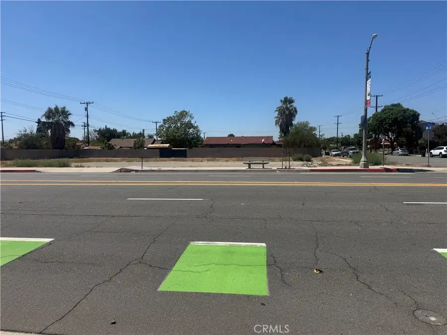 233 La Cadena Drive, Colton, CA 92324 - #3
