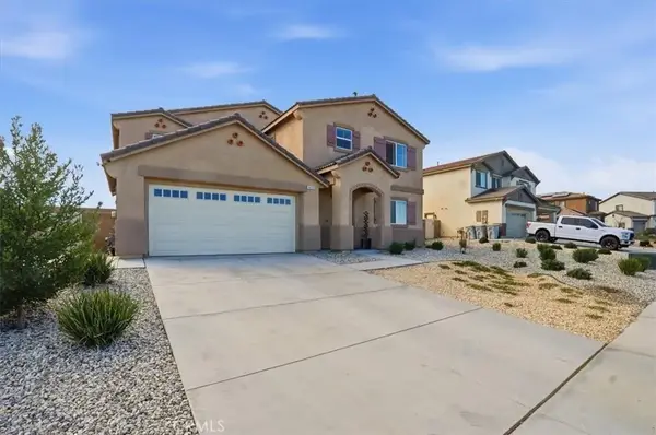 14219 Fir St, Oak Hills, CA 92344