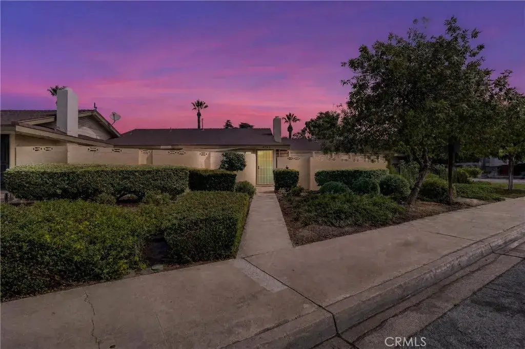 679 S Indian Hill #B, Claremont, CA 91711 - #1