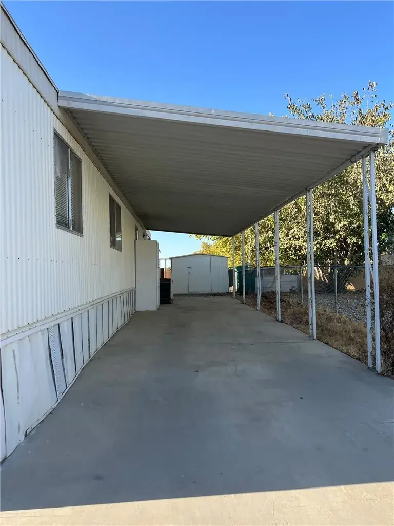 123 N 10th #24, Taft, CA 93268 - #2