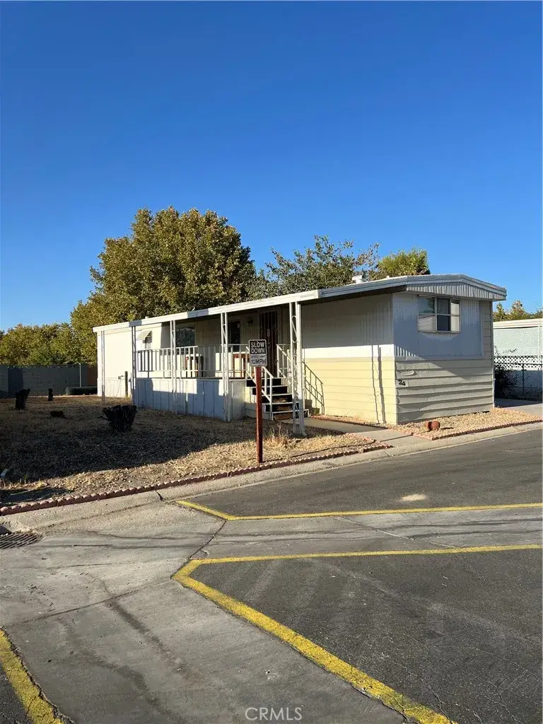 123 N 10th #24, Taft, CA 93268 - #3