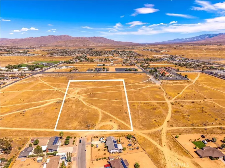 30874811 Okanagan, Apple Valley, CA 92308 - #2