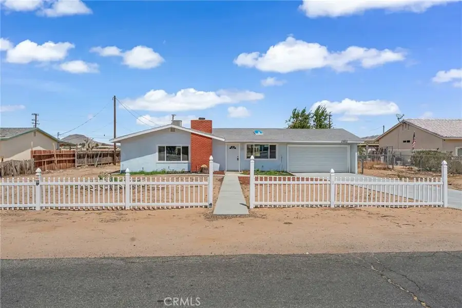 21932 Standing Rock Avenue, Apple Valley, CA 92307 - #2