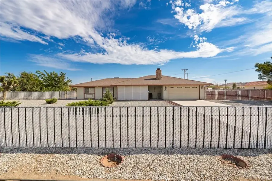 20971 Thunderbird Road, Apple Valley, CA 92307 - #3