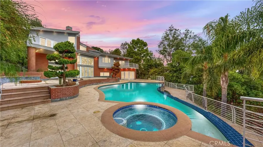 742 Greenridge Drive, La Canada Flintridge, CA 91011 - #3