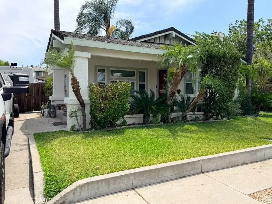 4574 Central Ave, Riverside, CA 92506 - #3