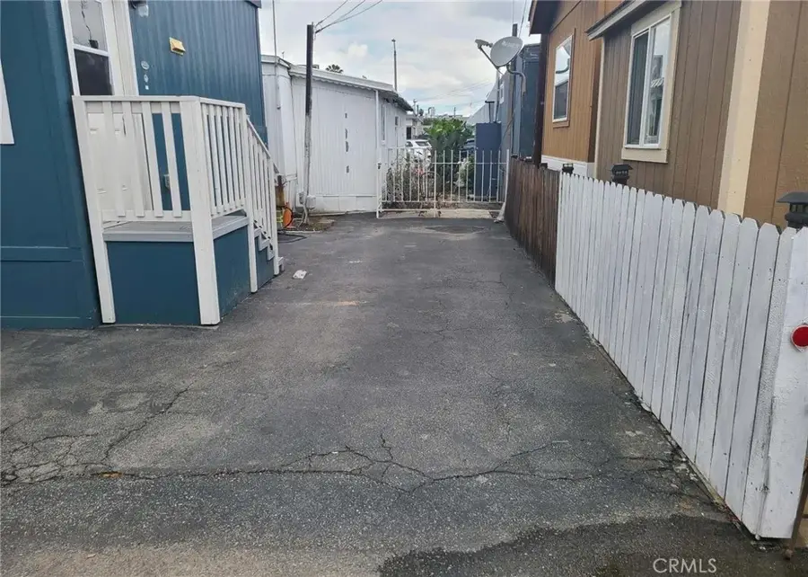 11825 Washington #18, West Whittier Los Nietos, CA 90906 - #2