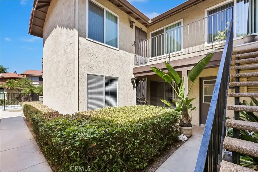 1350 Brentwood Circle #B, Corona, CA 92882 - #3