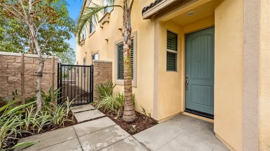 16575 Justin St, Fontana, CA 92336 - #3
