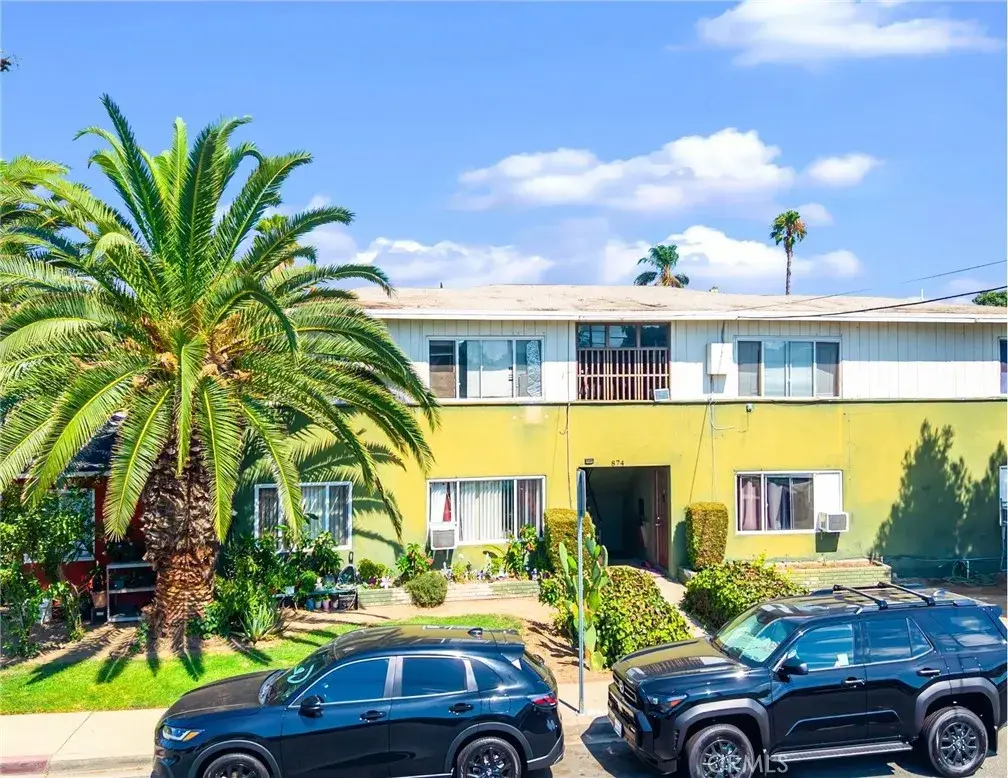1072 W Wilson Street, Pomona, CA 91768 - #1