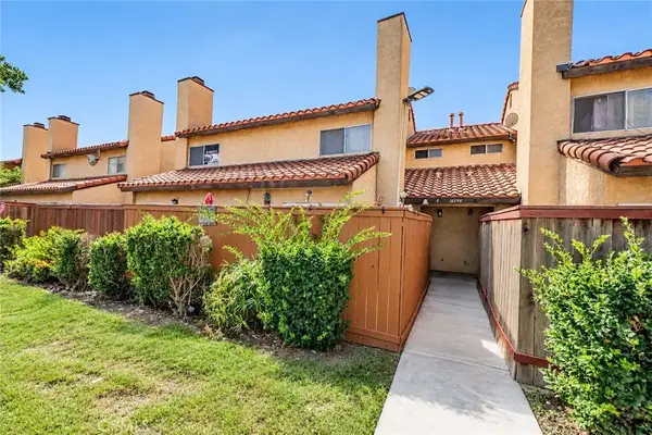 16595 Upland #F, Fontana, CA 92335