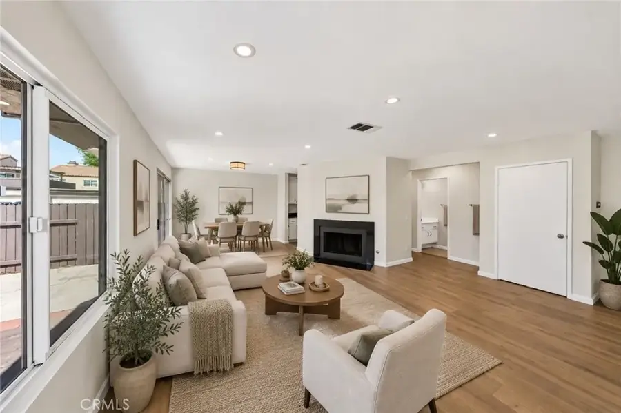 9404 Round Up #A, Montclair, CA 91763 - #3