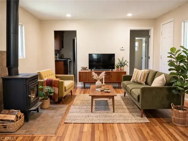 796 N Village, Crestline, CA 92325