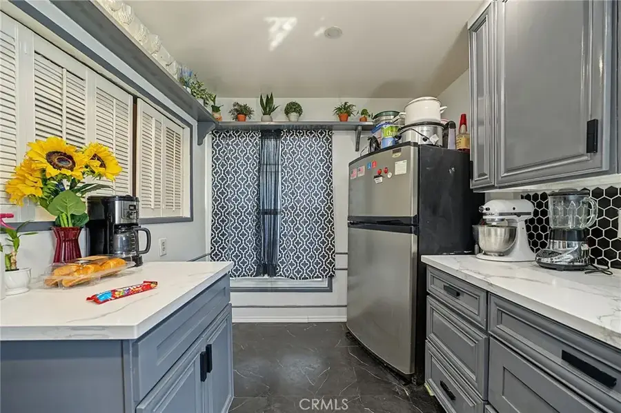 907 S Danehurst, Glendora, CA 91740 - #2