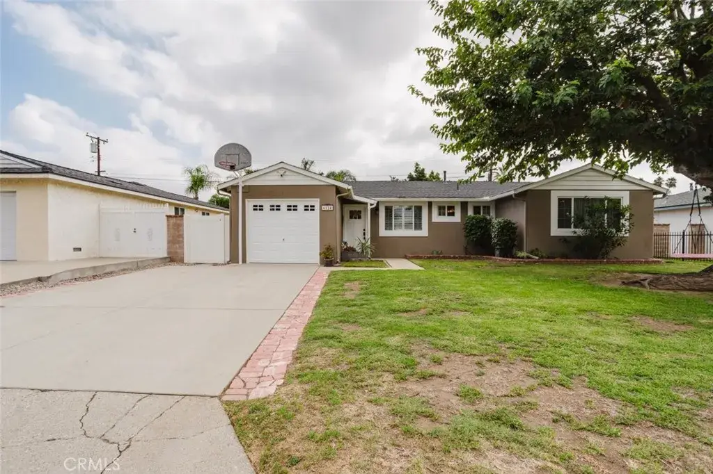 6124 N Fairvale Drive, Azusa, CA 91702 - #1