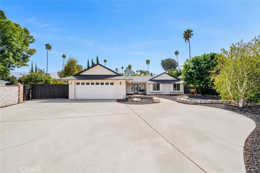1076 Los Altos Court, Riverside, CA 92507 - #2
