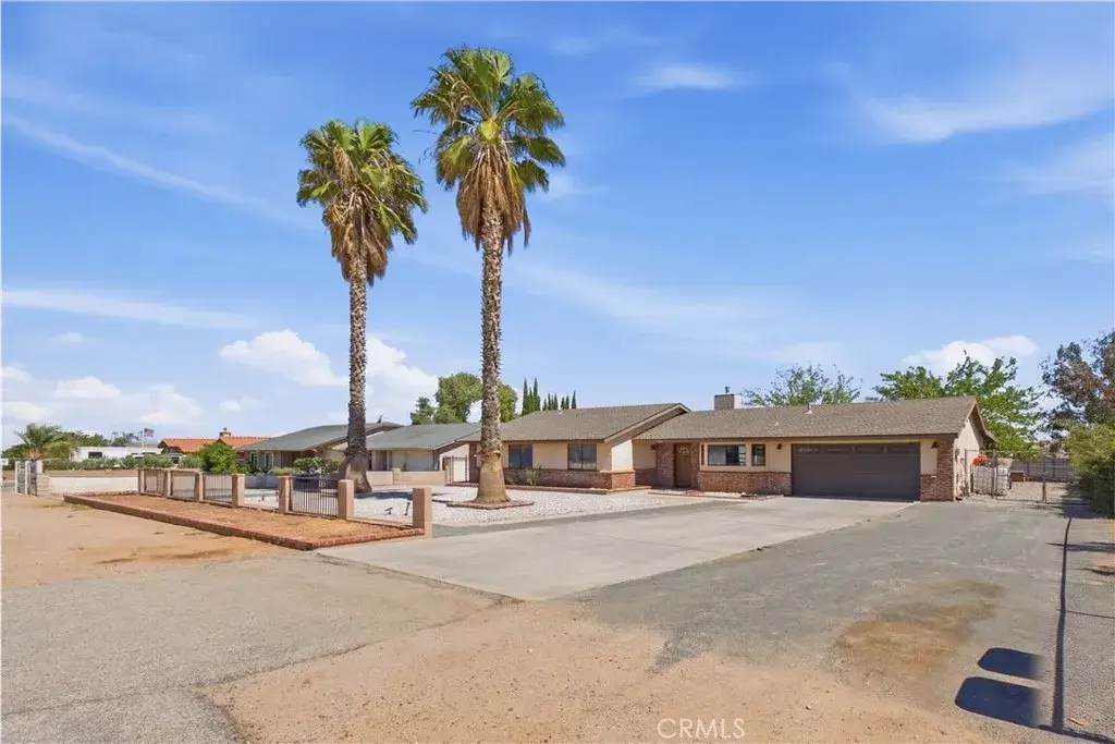 7715 Paisley Ave, Hesperia, CA 92345 - #1