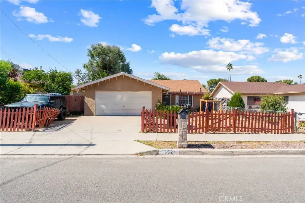 352 N Brinton Street, San Jacinto, CA 92583 - #1
