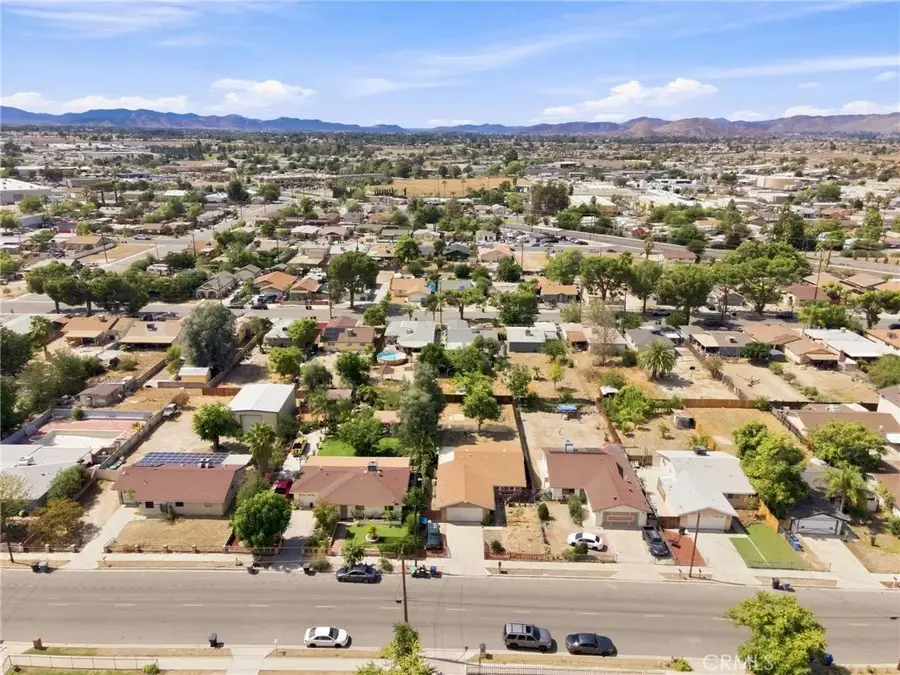 352 N Brinton Street, San Jacinto, CA 92583 - #3