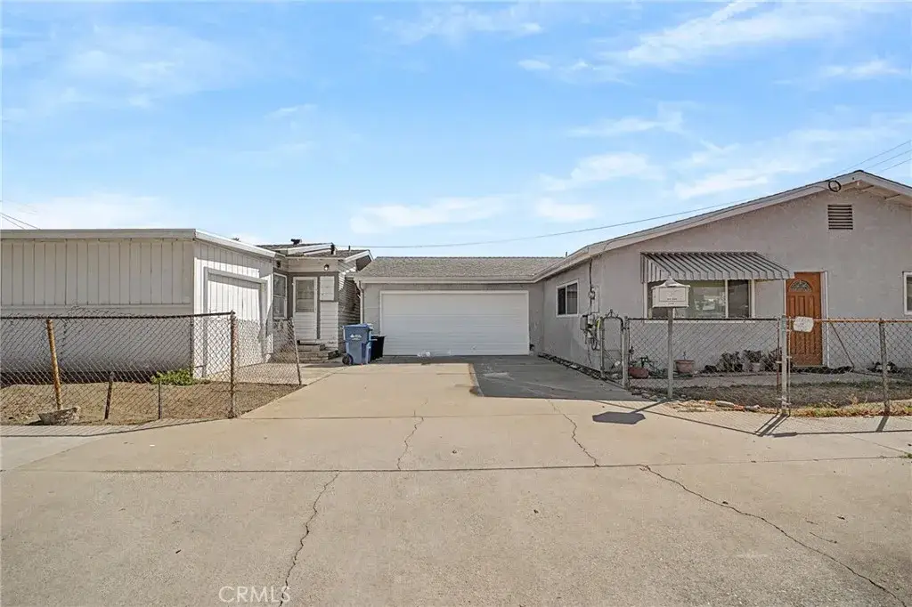 234 W 4th, Azusa, CA 91702 - #1