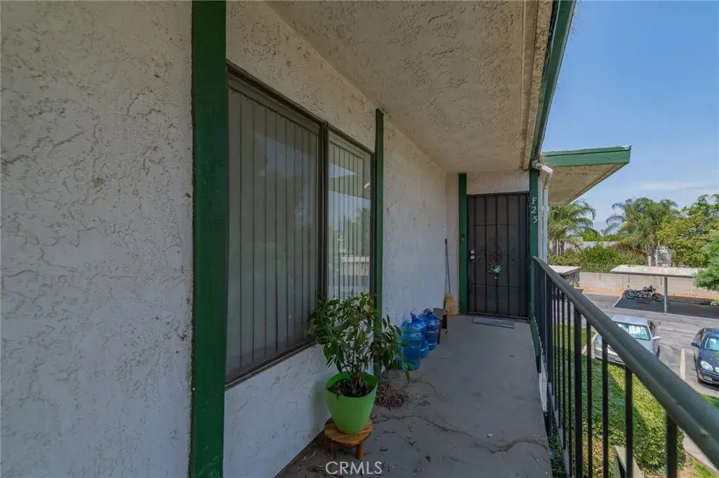 1735 E Washington Street #F-25, Colton, CA 92324 - #1