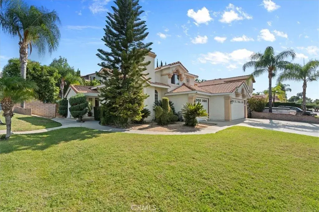 28800 Bristol, Highland, CA 92346 - #1
