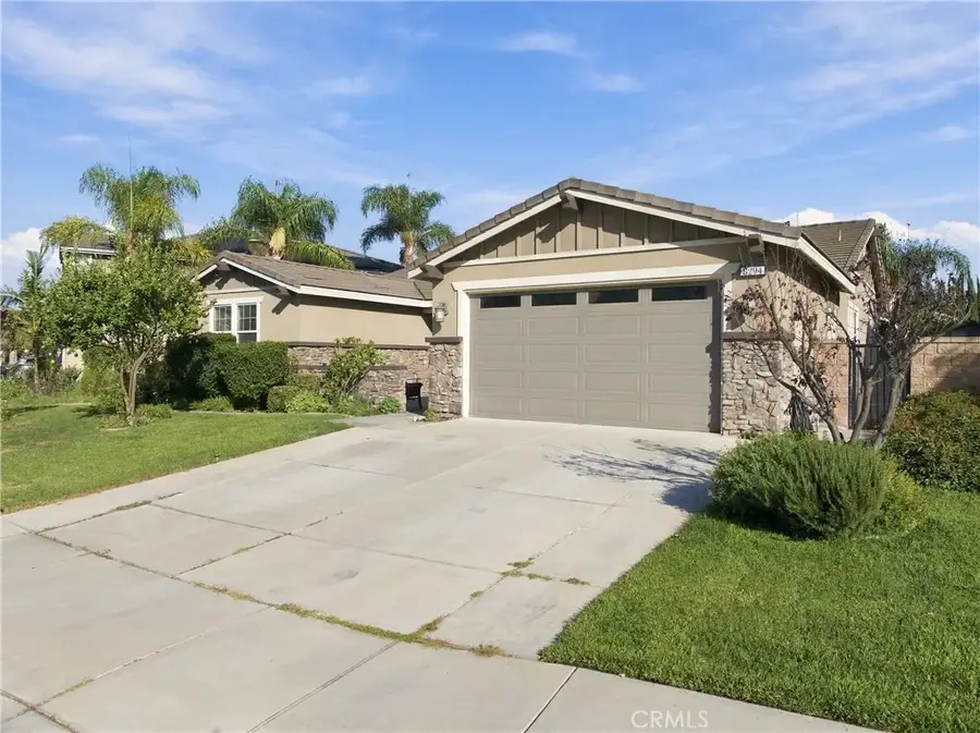 8294 Fall Creek Dr, Eastvale, CA 92880 - #3