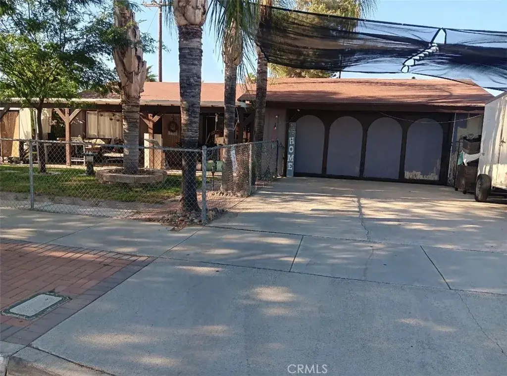 260 W Wright, Hemet, CA 92543 - #1