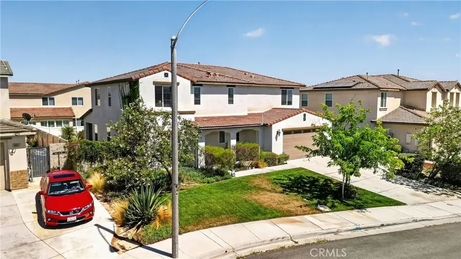 4914 Horse Chestnut, Jurupa Valley, CA 91752 - #3