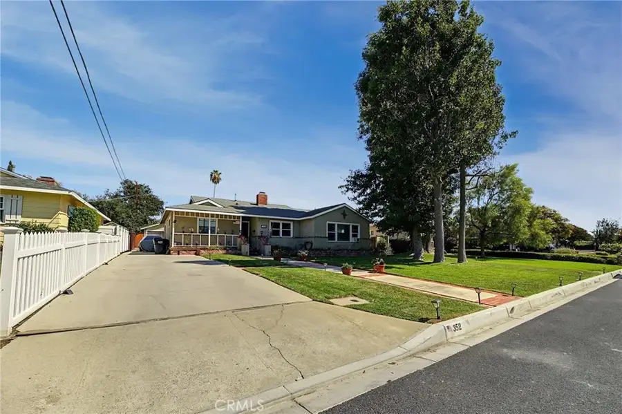 352 N Westridge Avenue, Glendora, CA 91741 - #2