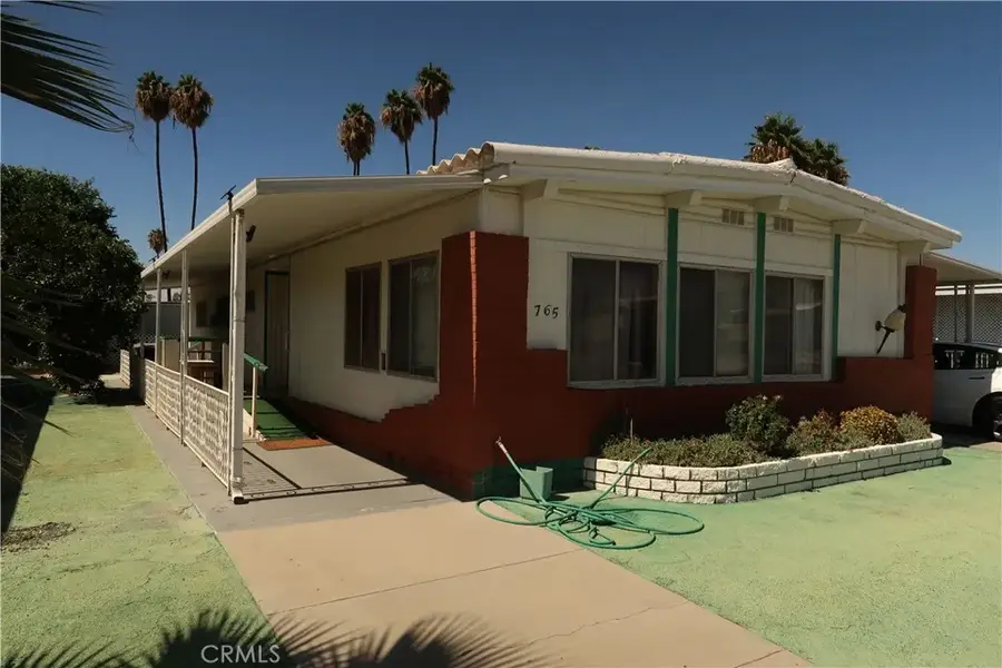 765 S Lyon, Hemet, CA 92543 - #2