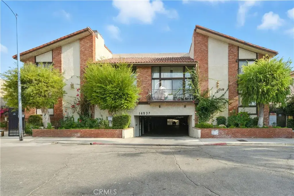 14937 Sherman Way #7, Van Nuys, CA 91405 - #1