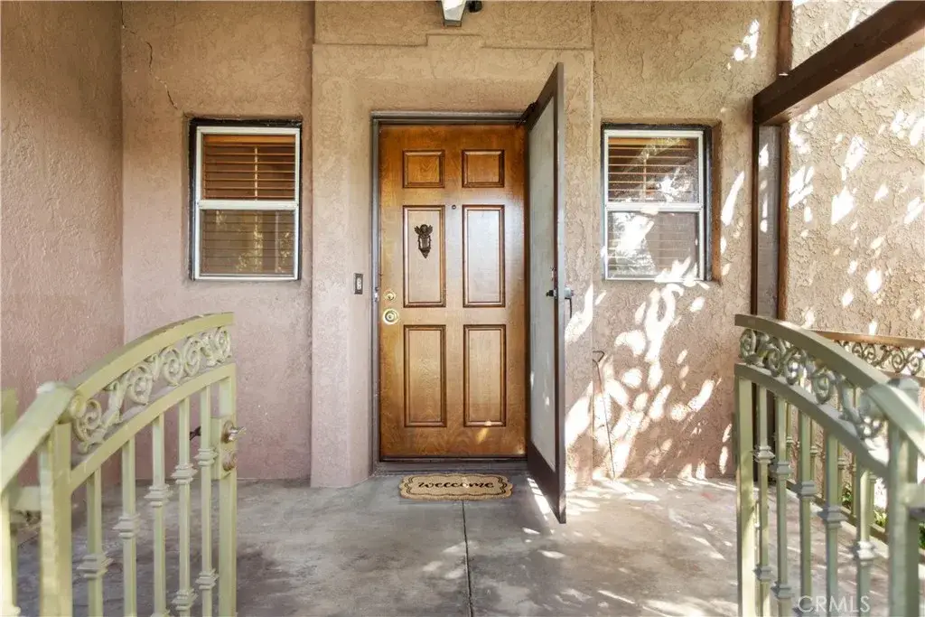 1759 Las Lunas, Pasadena, CA 91106 - #1