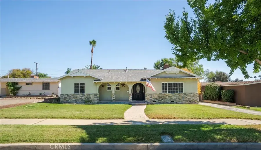 630 Carleton, Claremont, CA 91711 - #2