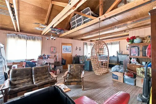 5761 Sheep Creek, Wrightwood, CA 92397