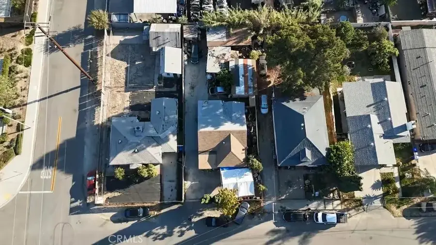 1083 E Benedict, San Bernardino, CA 92408 - #3