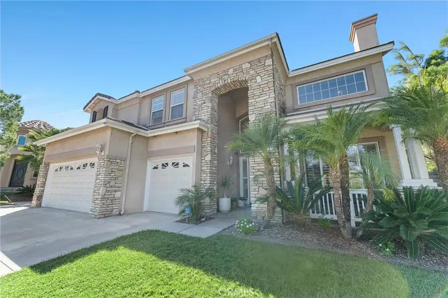 4530 Edgewater Circle, Corona, CA 92883 - #2