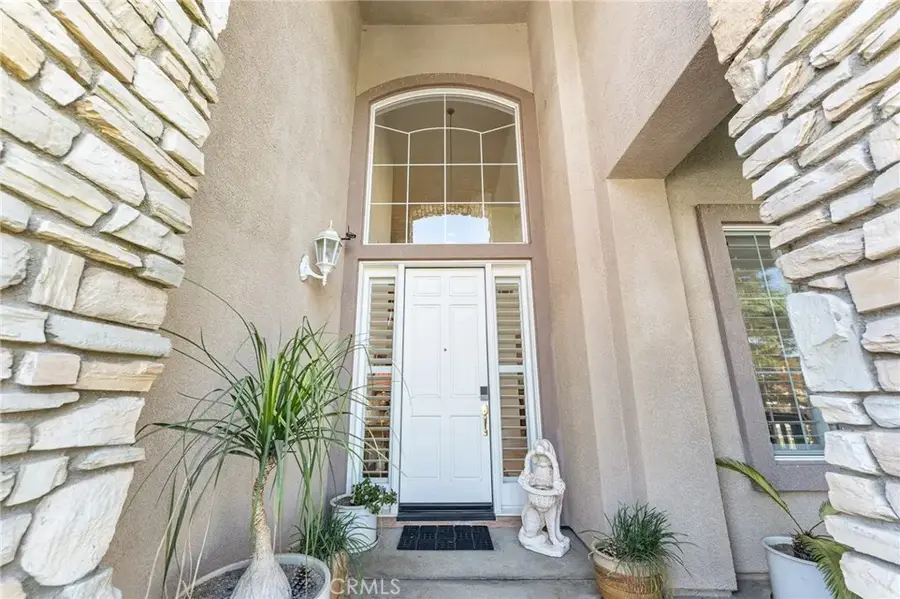 4530 Edgewater Circle, Corona, CA 92883 - #3
