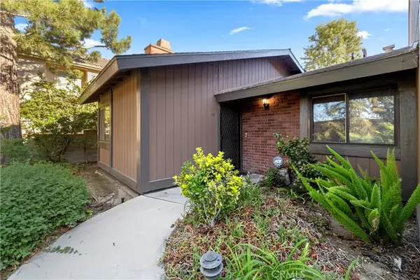 14456 Foothill Boulevard #40, Sylmar, CA 91342