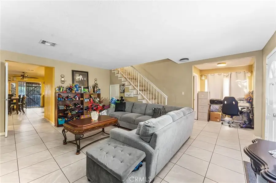 698 W Phillips, Pomona, CA 91766 - #3