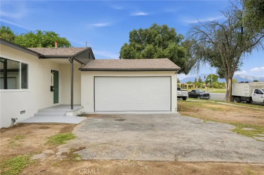 1585 W 16th Street, San Bernardino, CA 92411 - #3