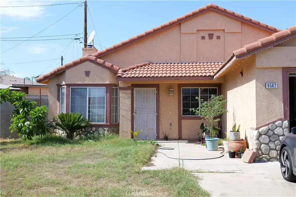 9562 Sultana, Fontana, CA 92335 - #1