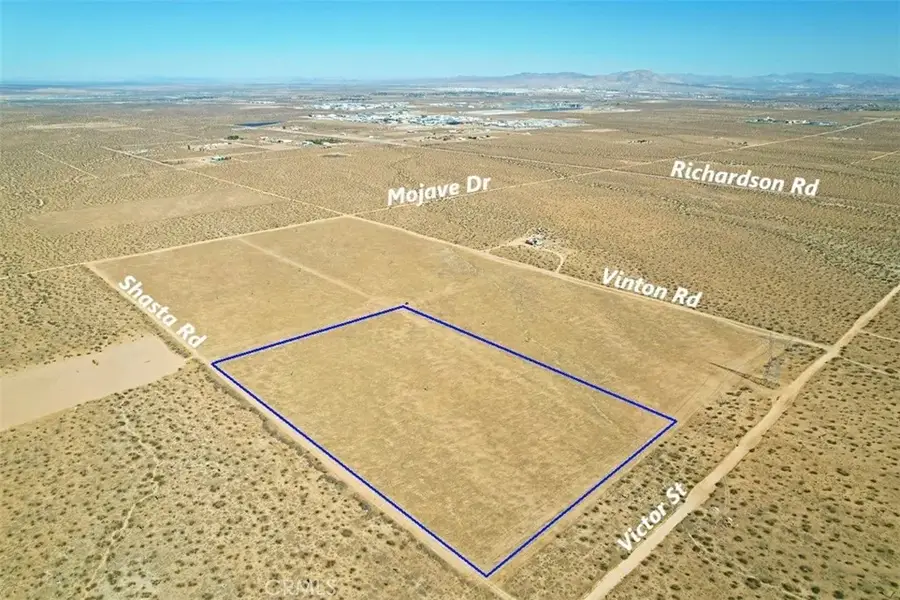 10 Shasta, Phelan, CA 92371 - #3
