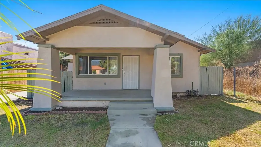 863 W 20th Street, San Bernardino, CA 92405 - #3