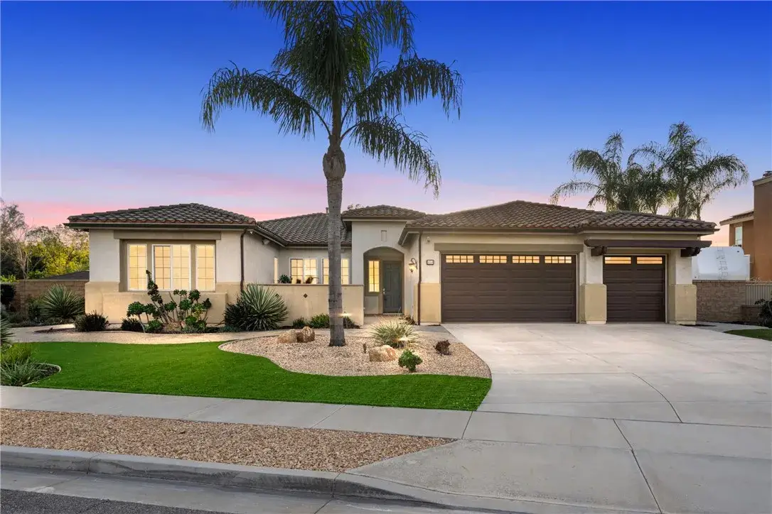 658 Barbre, Corona, CA 92879 - #1