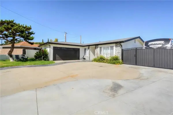 11445 184th, Artesia, CA 90701