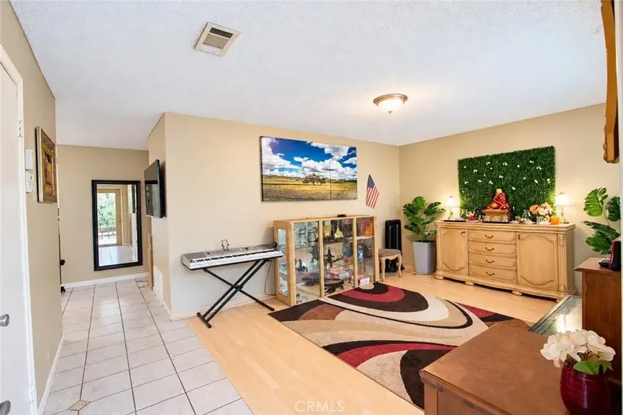 10153 Palo Alto, Rancho Cucamonga, CA 91730 - #3