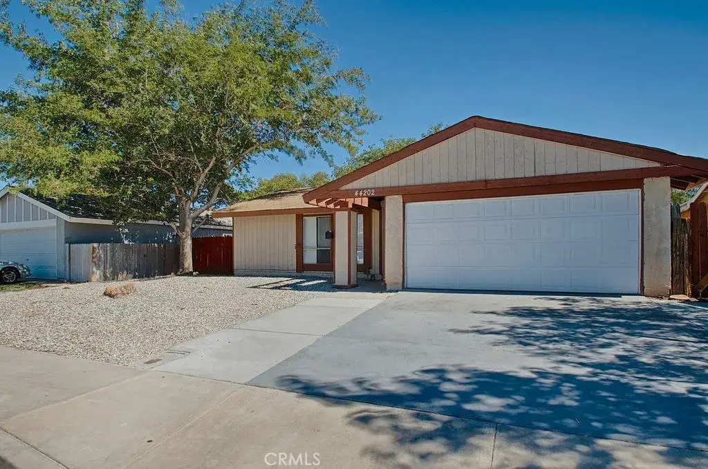 44202 4th Street East, Lancaster, CA 93535 - #1