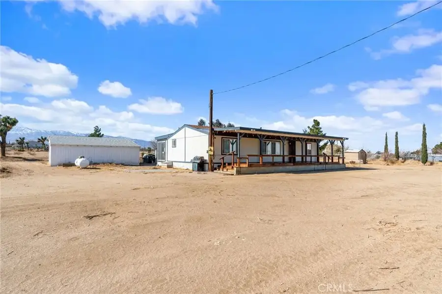 11524 Paramount Road, Phelan, CA 92371 - Image #3