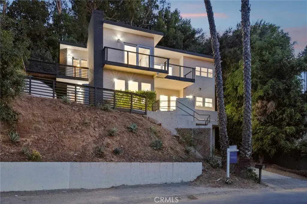 3600 Multiview Drive, Los Angeles, CA 90068 - Image #1